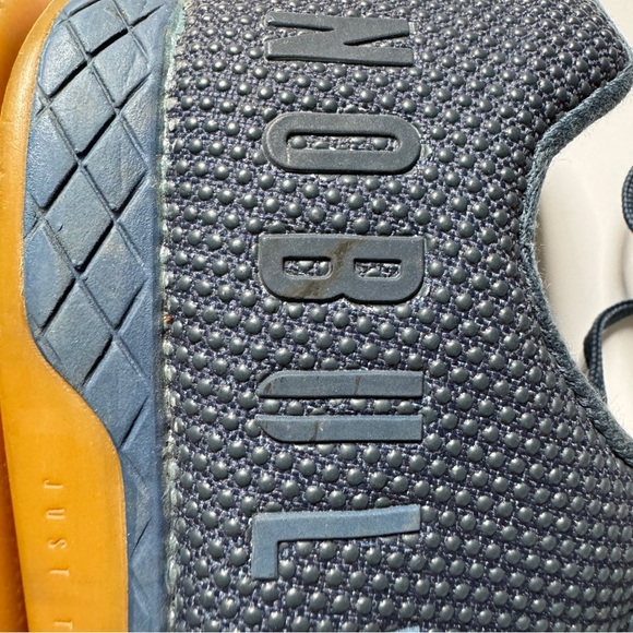 NOBULL Women's Gum Outwork - 8 - Picture 6 of 11